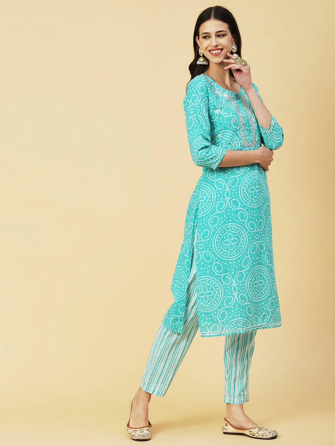 Bandhani Printed Zari Embroidered Kurta With Stripes Printed Pants - Sea Green