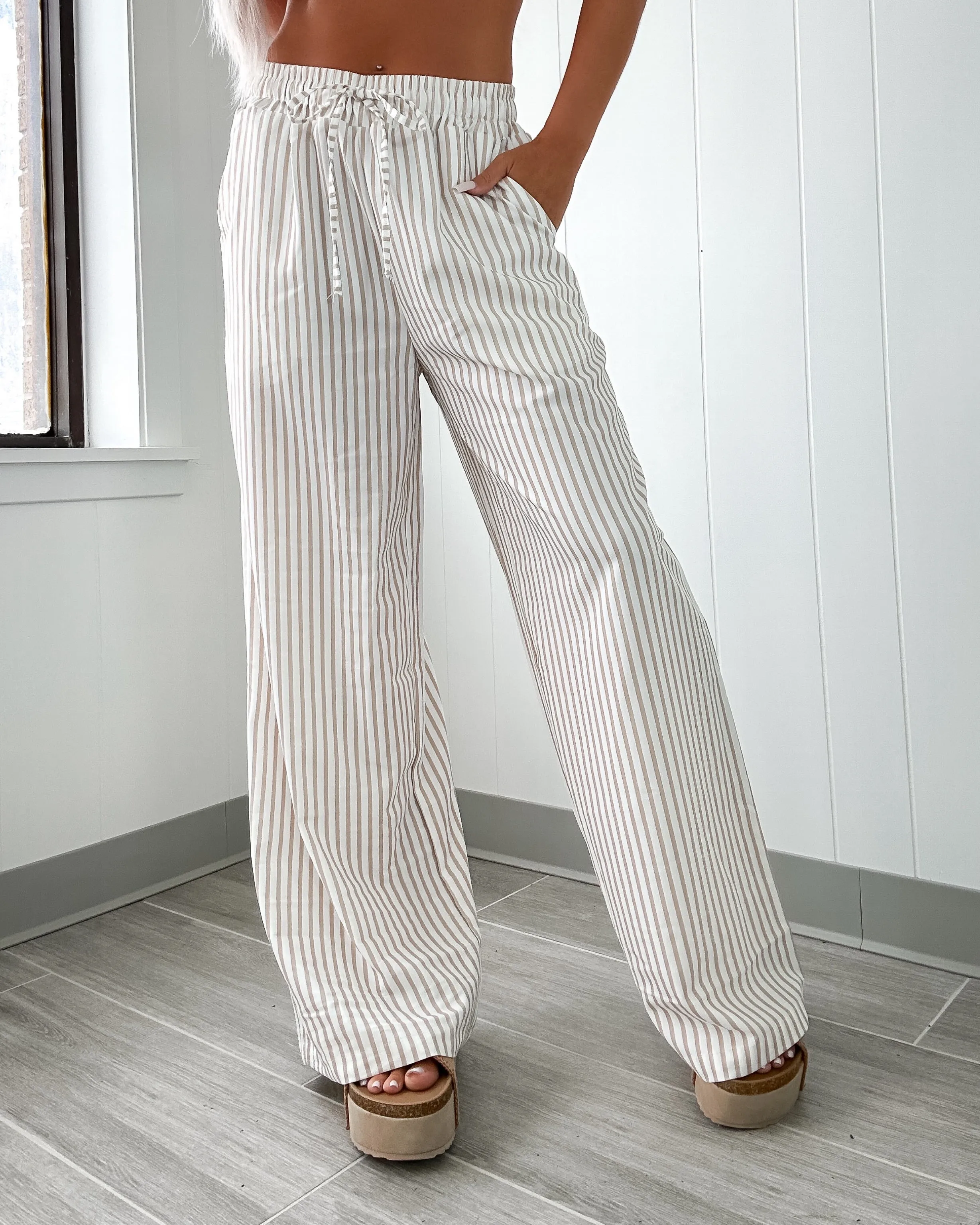 Chic Lifestyle Stripe Wide Leg Pants - Khaki