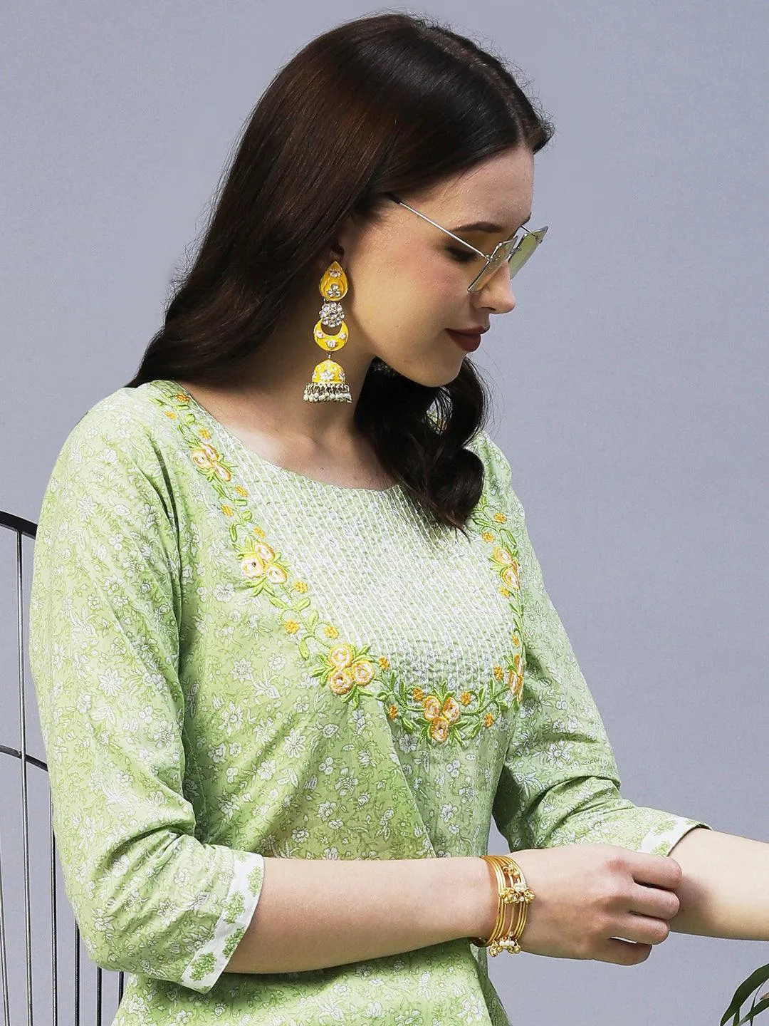 Floral Printed Resham Embroidered Kurta With Floral Pants - Lime Green