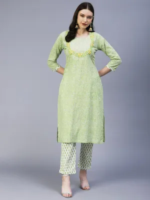 Floral Printed Resham Embroidered Kurta With Floral Pants - Lime Green