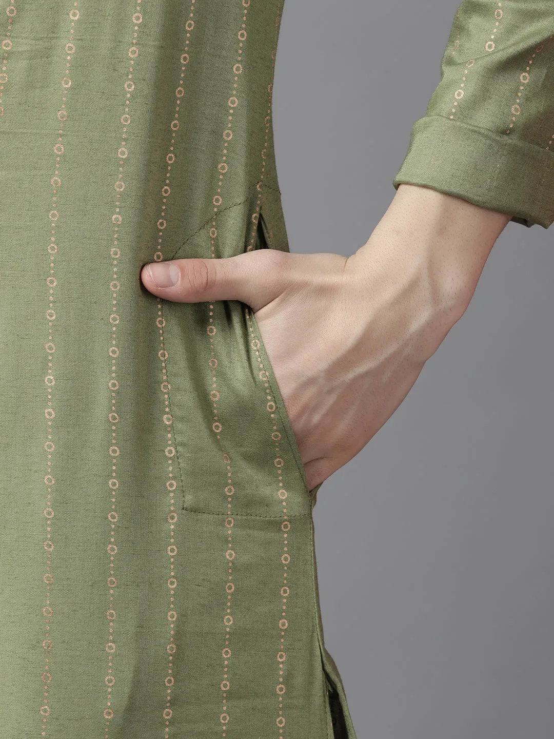 Men Green & Gold Stripe Printed Straight Kurta With Pyjama