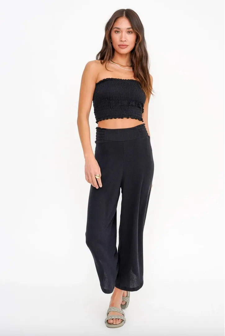 Project Social T Black Falling for You Wide Leg Crop Pant